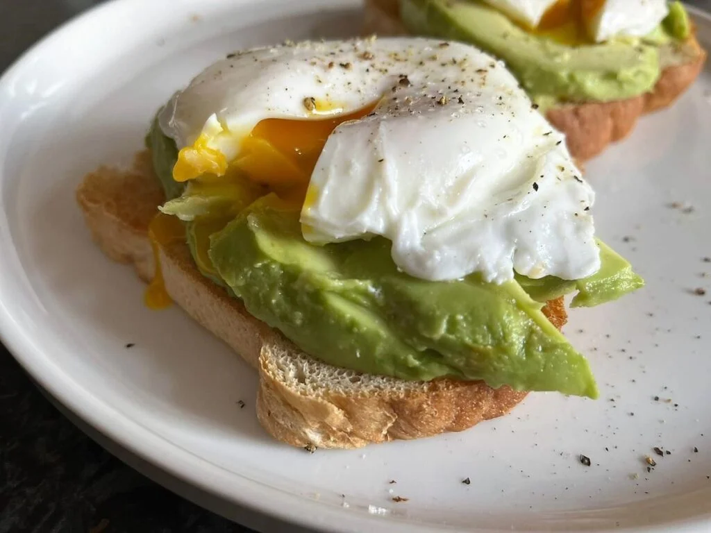 easy poached eggs with avocado on toast