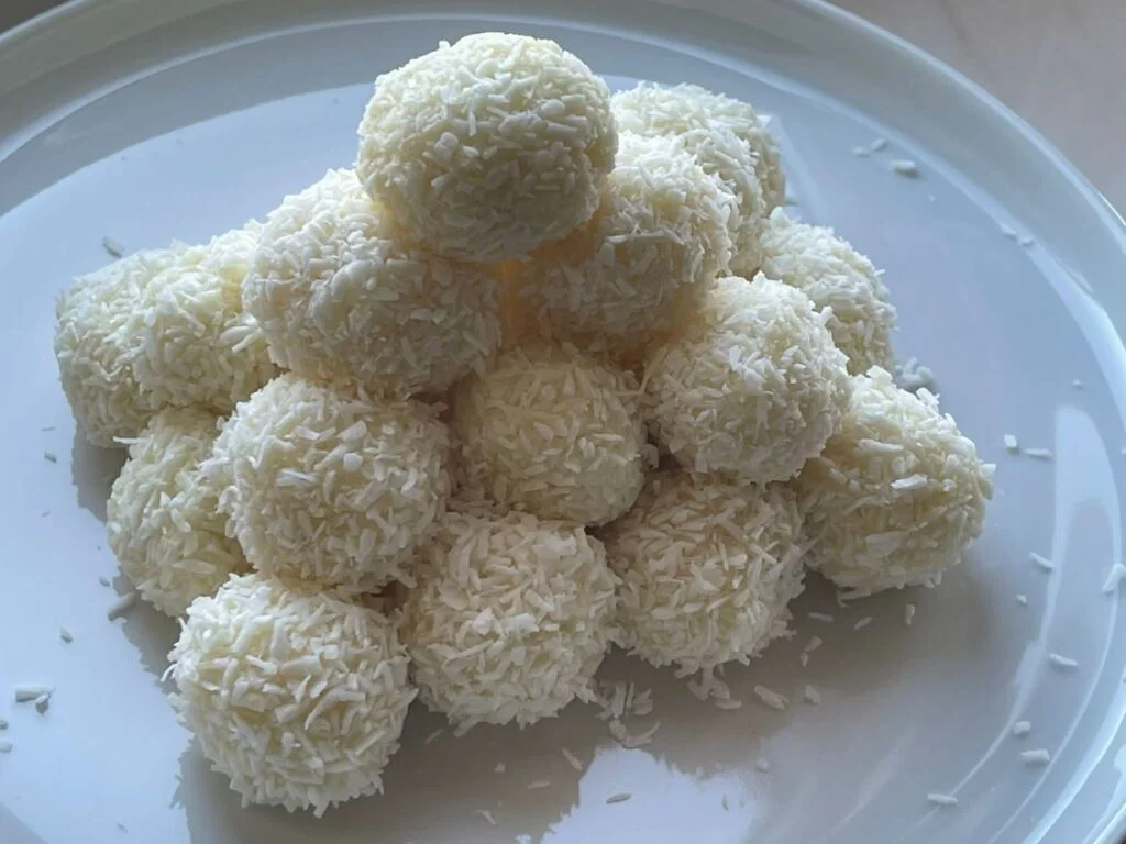 homemade raffaello candies